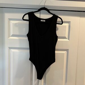 Mittoshop Black Vneck Bodysuit
